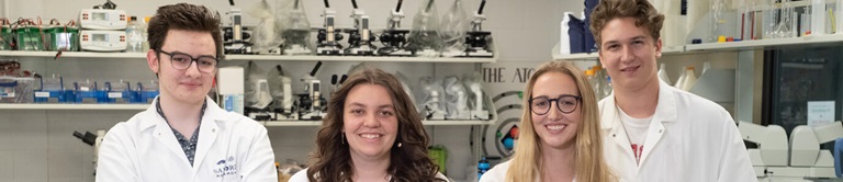 4 high school research students